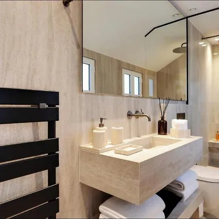 Appartement Je Propose A La Location Un Moderne A *