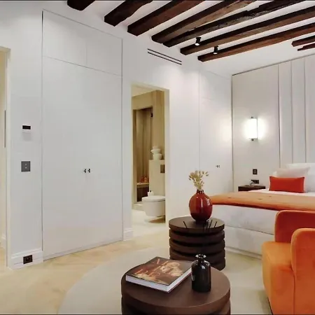 Appartement Je Propose A La Location Un Moderne A Parijs
